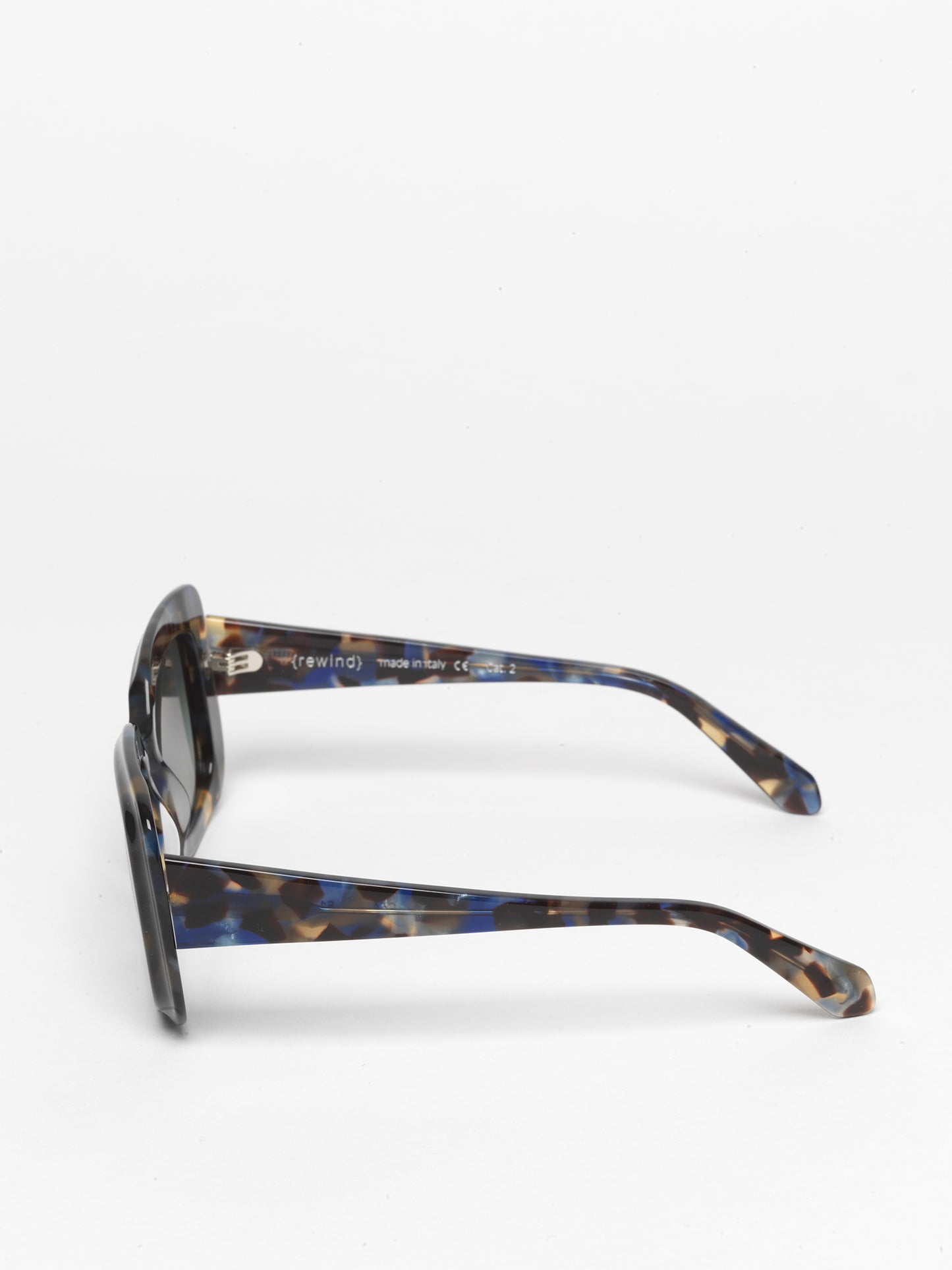 Deja-Vu unisex sunglasses by Rewind Eyewear,  dark black and blue tortoise acetate frame