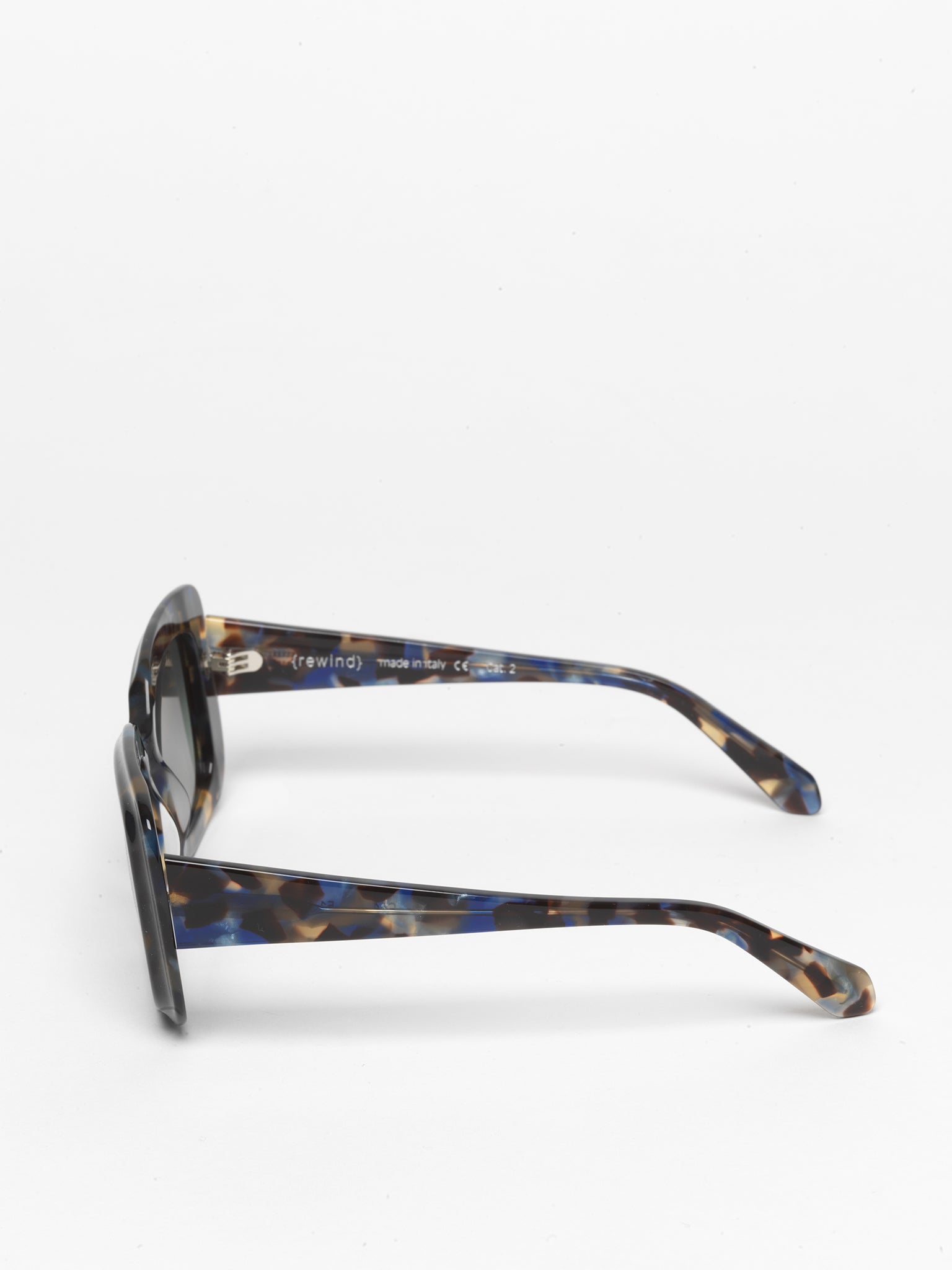 Deja-Vu unisex sunglasses by Rewind Eyewear,  dark black and blue tortoise acetate frame